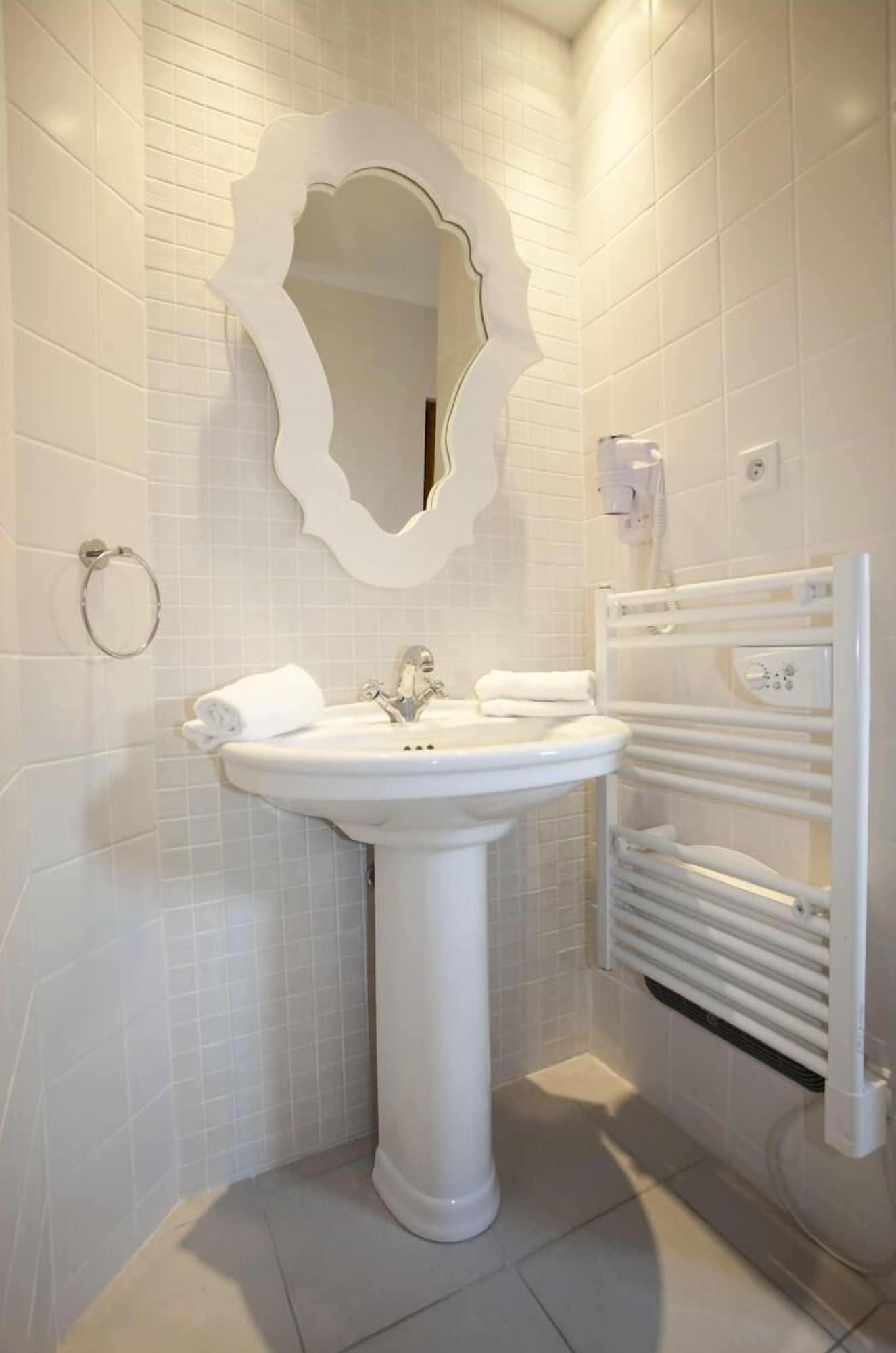 The Originals Boutique, Hotel La Ferme Du Pape, Eguisheim Εξωτερικό φωτογραφία